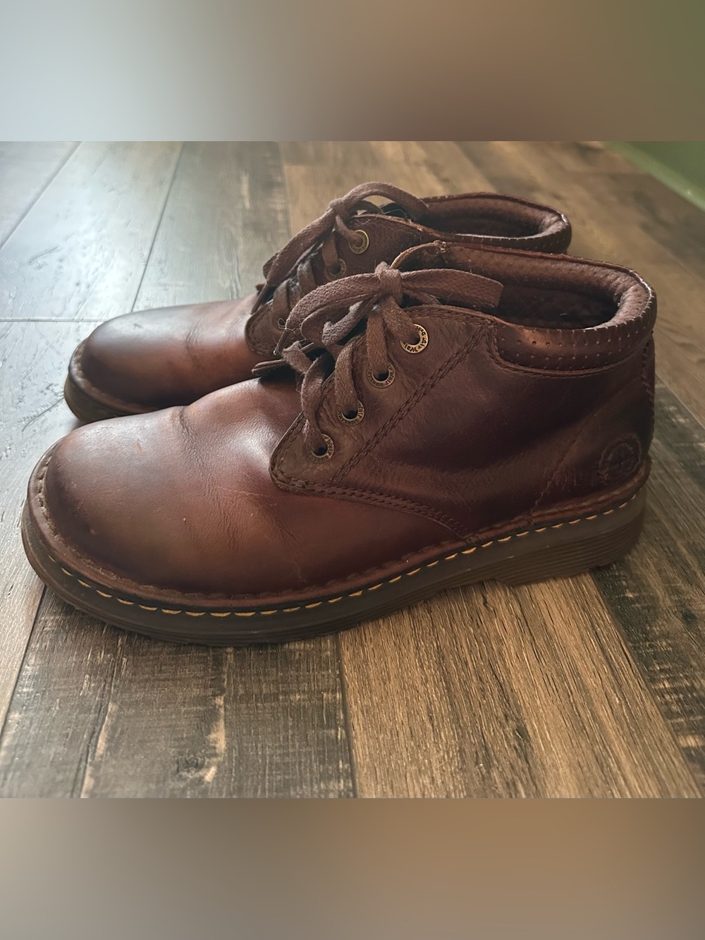 Dr. Martens Men's Brown Leather Chukka Ankle Boots Lace-Up Rubber Sole US 10